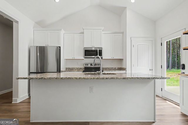 4141 Primrose Road, Grantville, GA 30220