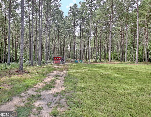 4141 Primrose Road, Grantville, GA 30220