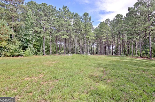 4141 Primrose Road, Grantville, GA 30220