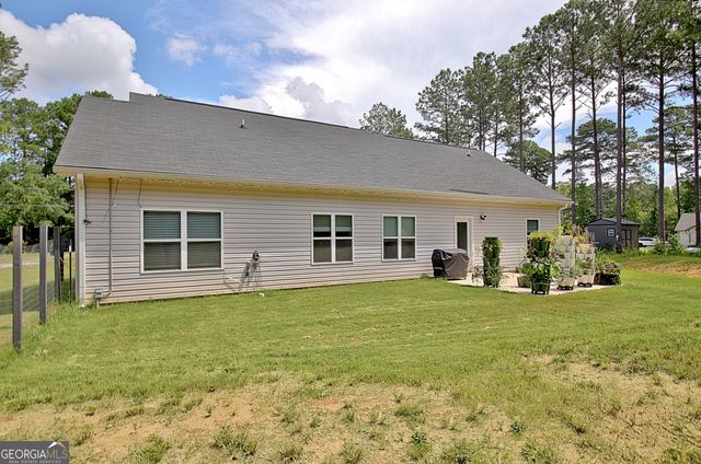4141 Primrose Road, Grantville, GA 30220