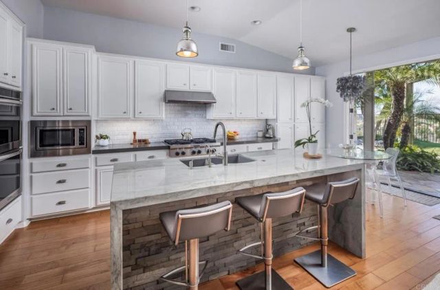 3428 Camino Corte, Carlsbad, CA 92009