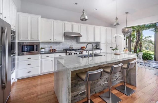 3428 Camino Corte, Carlsbad, CA 92009