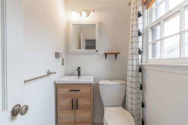 2617 Chaucer Drive, Oklahoma City, OK 73120