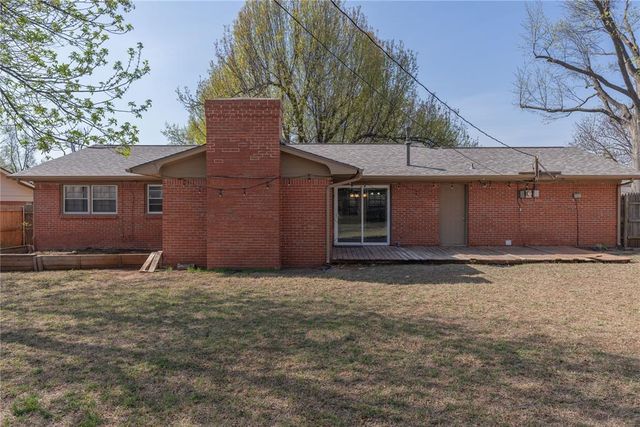 2617 Chaucer Drive, Oklahoma City, OK 73120