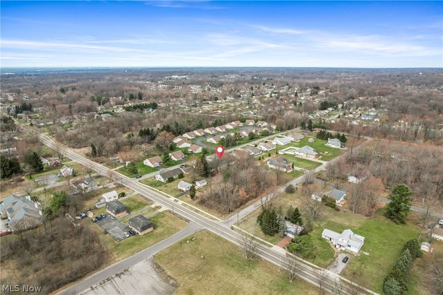 4593 Michigan Boulevard, Youngstown, OH 44505