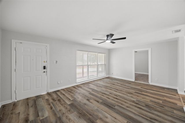 1605 Proctor Drive, Grand Prairie, TX 75051