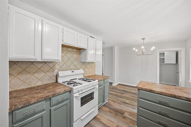 1605 Proctor Drive, Grand Prairie, TX 75051