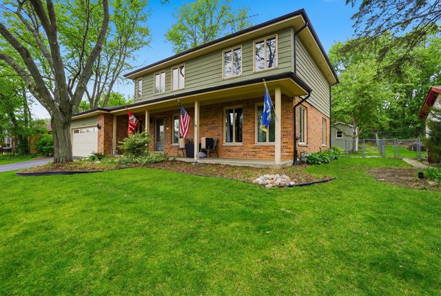476 Gerry Street, Woodstock, IL 60098