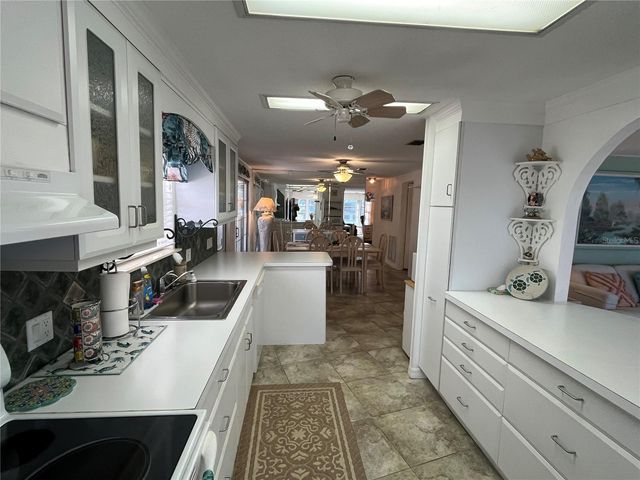 511 CERVINA DRIVE N, Venice, FL 34285