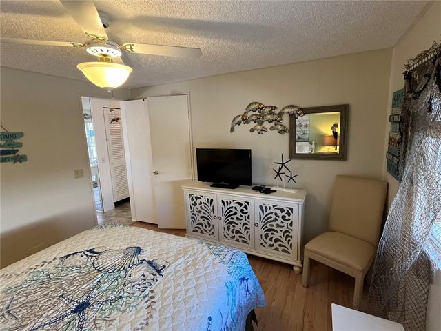 511 CERVINA DRIVE N, Venice, FL 34285