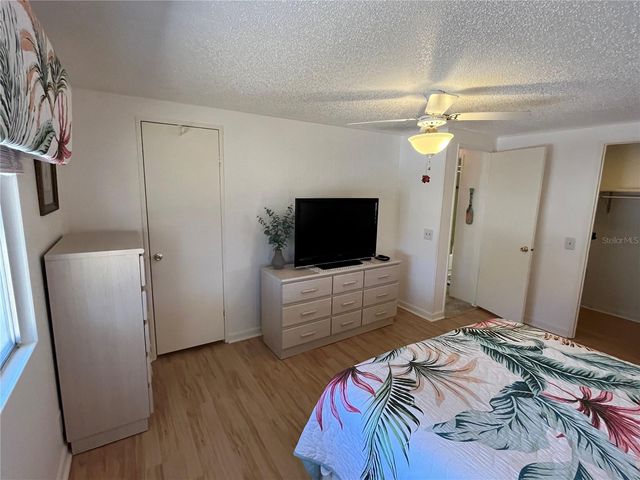 511 CERVINA DRIVE N, Venice, FL 34285