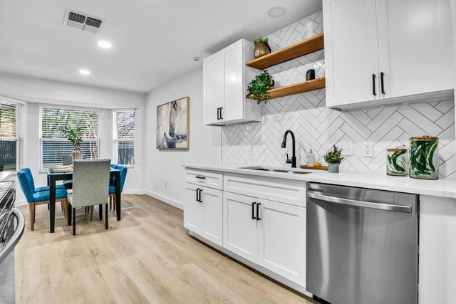 6529 Blue Grass Drive, Watauga, TX 76148