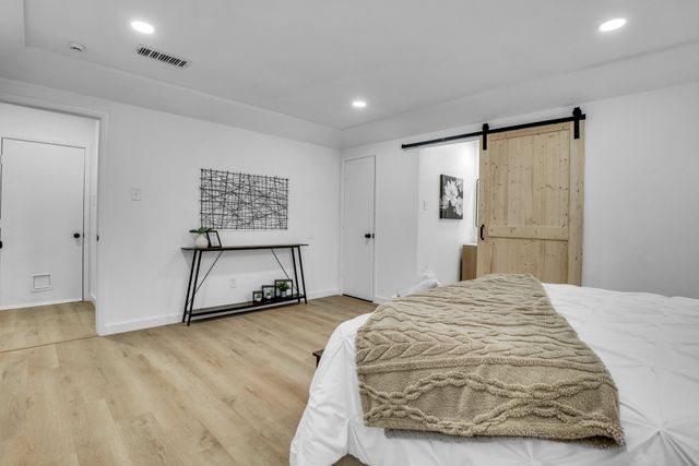 6529 Blue Grass Drive, Watauga, TX 76148