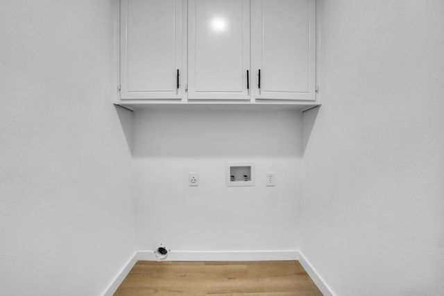 6529 Blue Grass Drive, Watauga, TX 76148