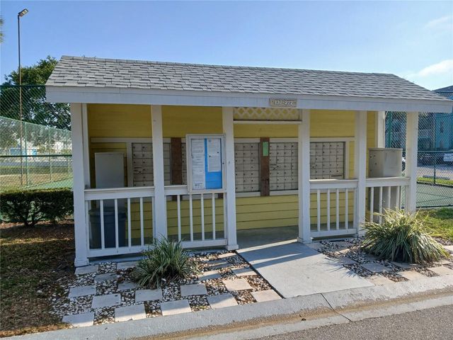 455 ALT 19 S 121, Palm Harbor, FL 34683