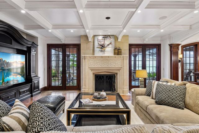 6425 Virginia Drive, Excelsior, MN 55331