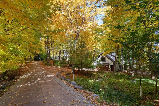 6425 Virginia Drive, Excelsior, MN 55331