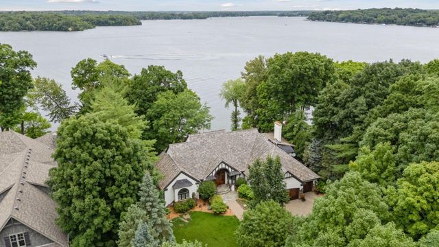 6425 Virginia Drive, Excelsior, MN 55331