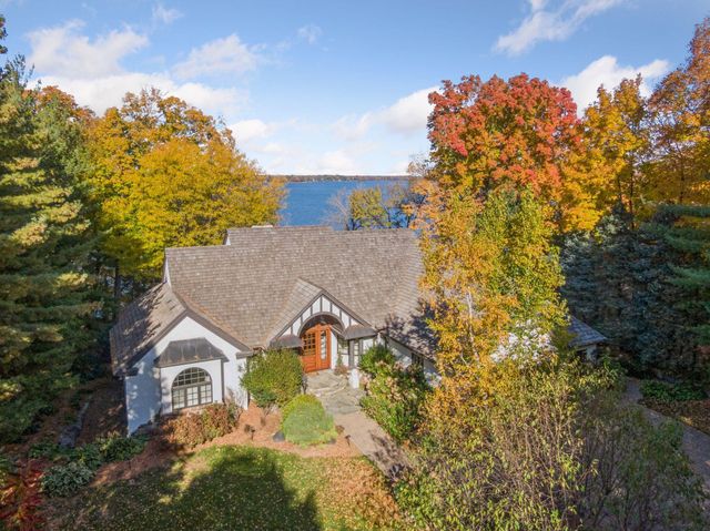 6425 Virginia Drive, Excelsior, MN 55331