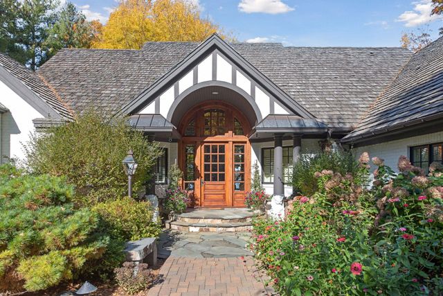 6425 Virginia Drive, Excelsior, MN 55331
