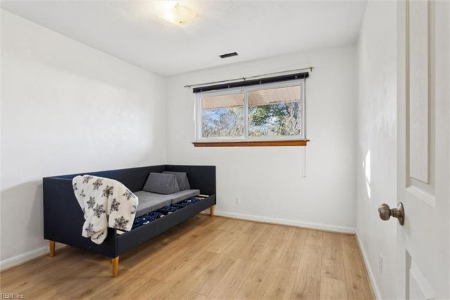 9601 Marlina CT, Norfolk, VA 23503