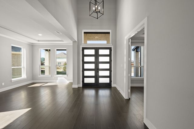 2561 Baypoint Drive, Grand Prairie, TX 75054