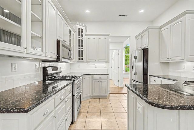 5304 44th Place, Rogers, AR 72758