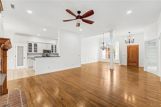5304 44th Place, Rogers, AR 72758