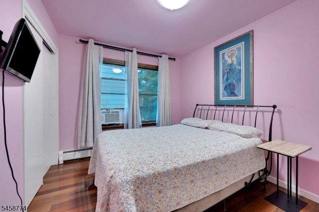 15 Hillside Rd, Ringwood Boro, NJ 07456