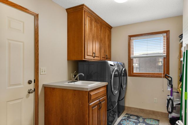 716 20th Avenue N, Sartell, MN 56377