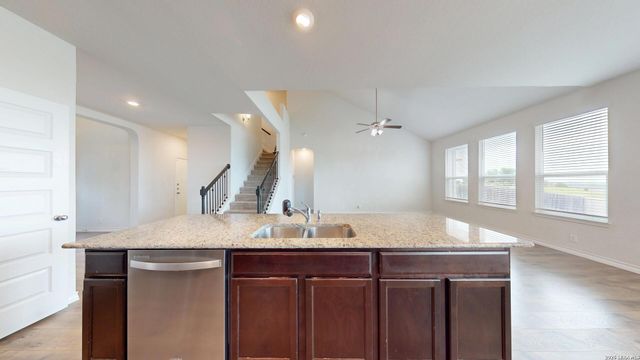 116 Country, Cibolo, TX 78108