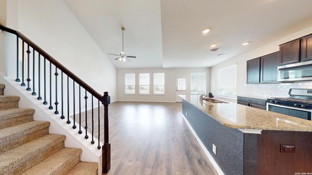116 Country, Cibolo, TX 78108