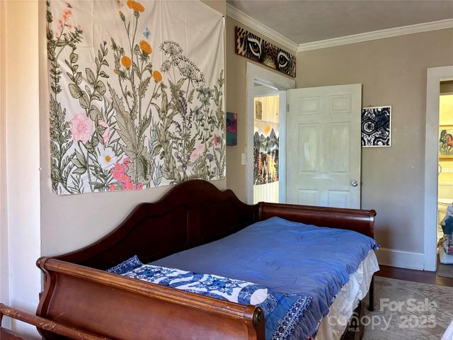 629 Vineyard Road, Tryon, NC 28782