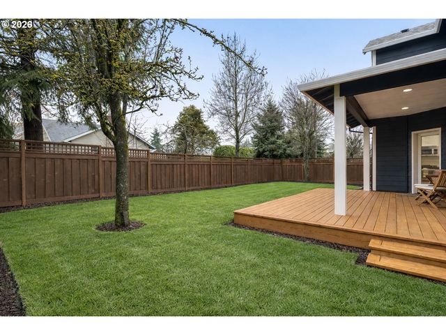 19195 CENTRAL POINT Rd, Oregon City, OR 97045