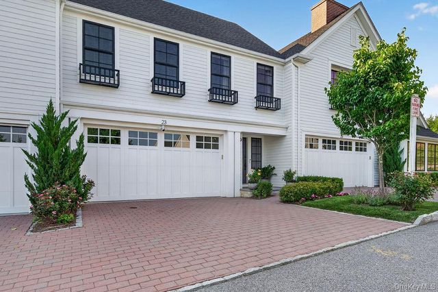 23 Honeysuckle Lane, Rye Brook, NY 10573