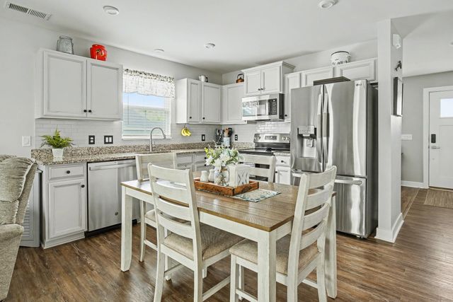 2231 Hemming Way, Boiling Springs, SC 29316