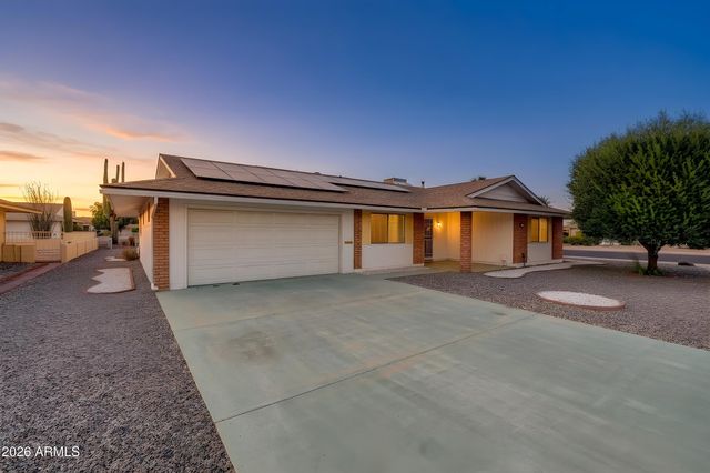 10551 W PRAIRIE HILLS Circle, Sun City, AZ 85351