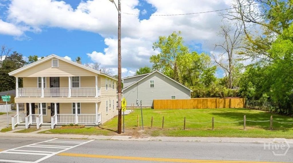 1510 Augusta Avenue, Savannah, GA 31415