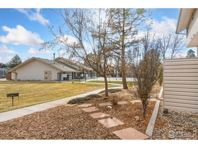 1705 Heatheridge Rd L-103, Fort Collins, CO 80526