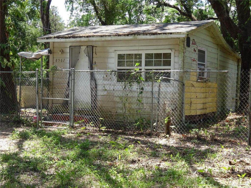 8617 BROAD STREET, New Port Richey, FL 34654