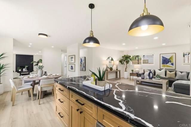 1019 Torole Circle, Vista, CA 92084