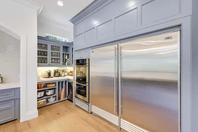 1019 Grand Court, Highland Beach, FL 33487