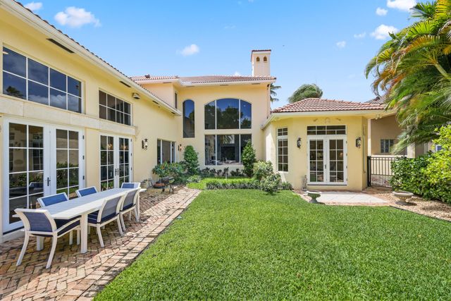 1019 Grand Court, Highland Beach, FL 33487