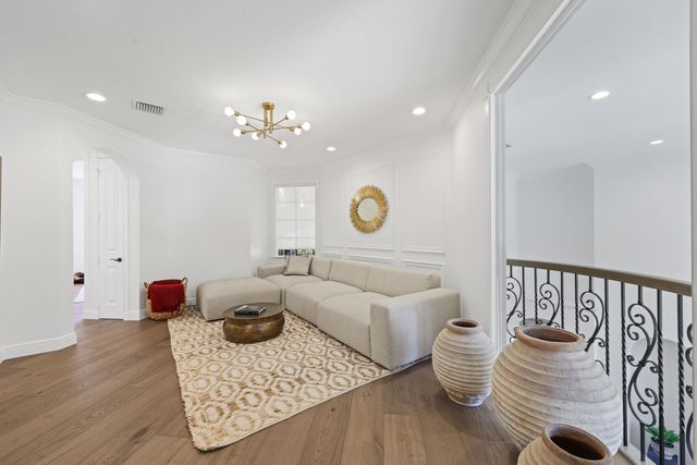 1019 Grand Court, Highland Beach, FL 33487