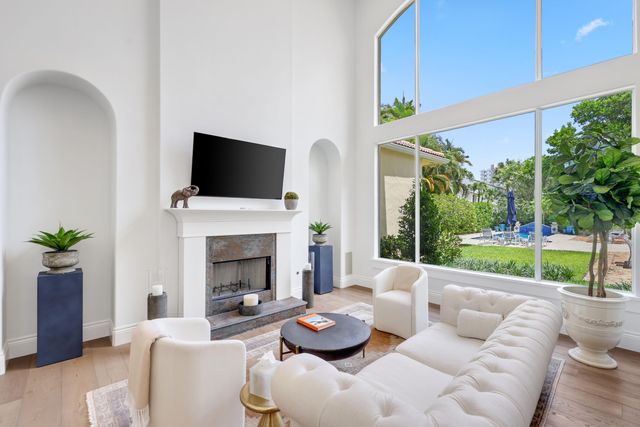 1019 Grand Court, Highland Beach, FL 33487