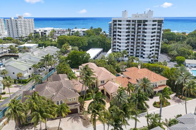 1019 Grand Court, Highland Beach, FL 33487