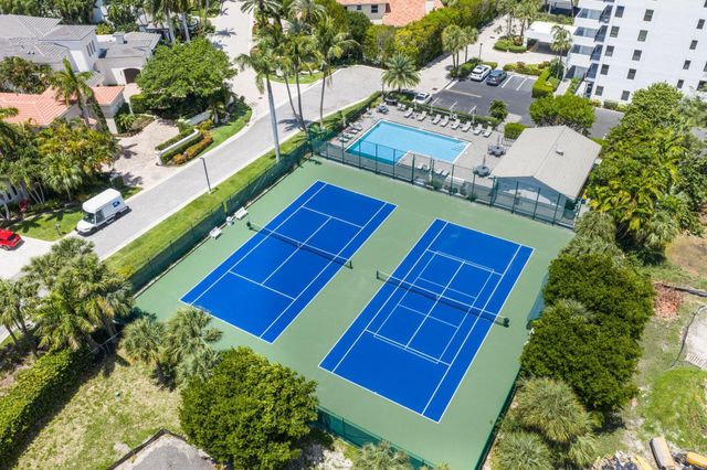 1019 Grand Court, Highland Beach, FL 33487