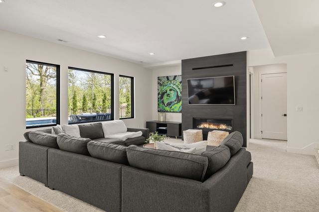 145 Indian Ridge Drive, Waukee, IA 50263