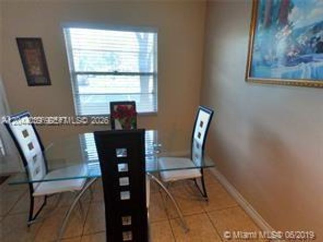 300 SW 134th Way 105E, Pembroke Pines, FL 33027