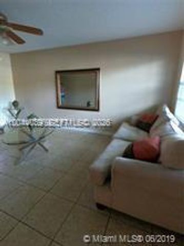 300 SW 134th Way 105E, Pembroke Pines, FL 33027